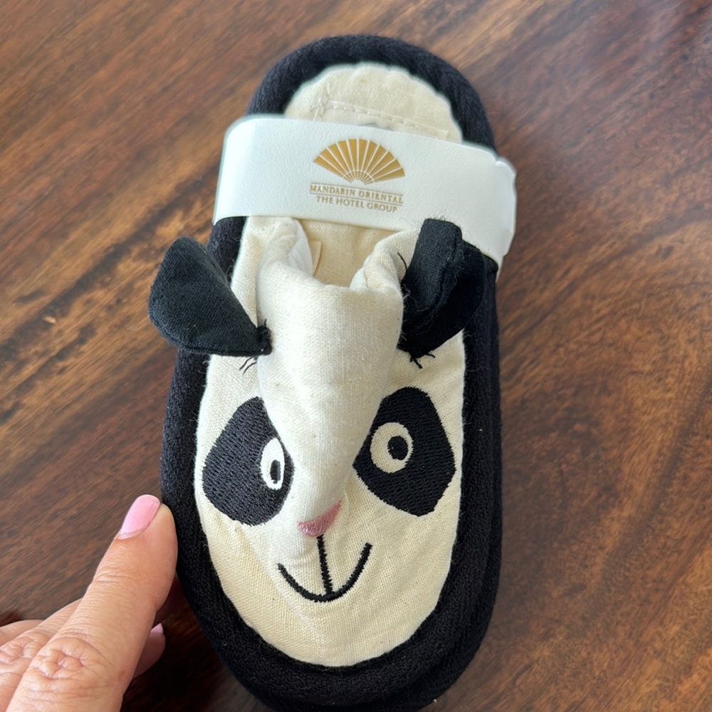 Kids Panda Slippers - Black and White